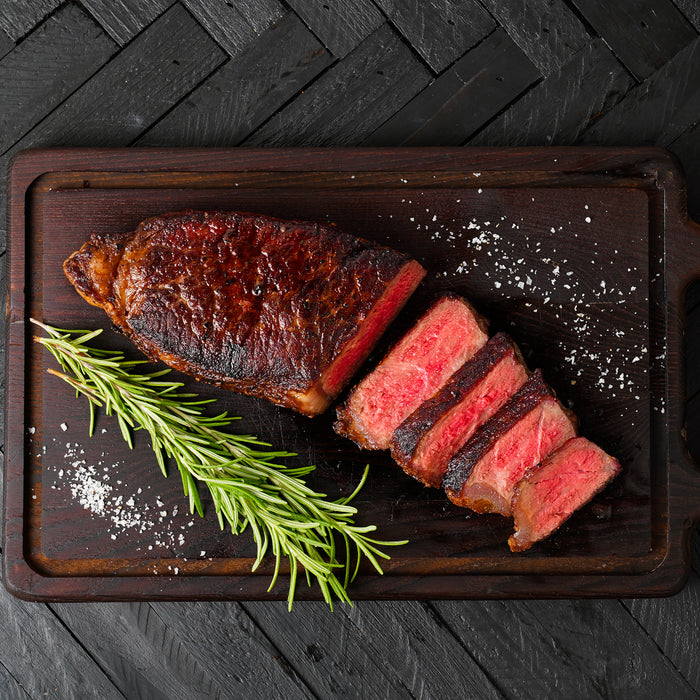 New York Strip sellado y rebanado